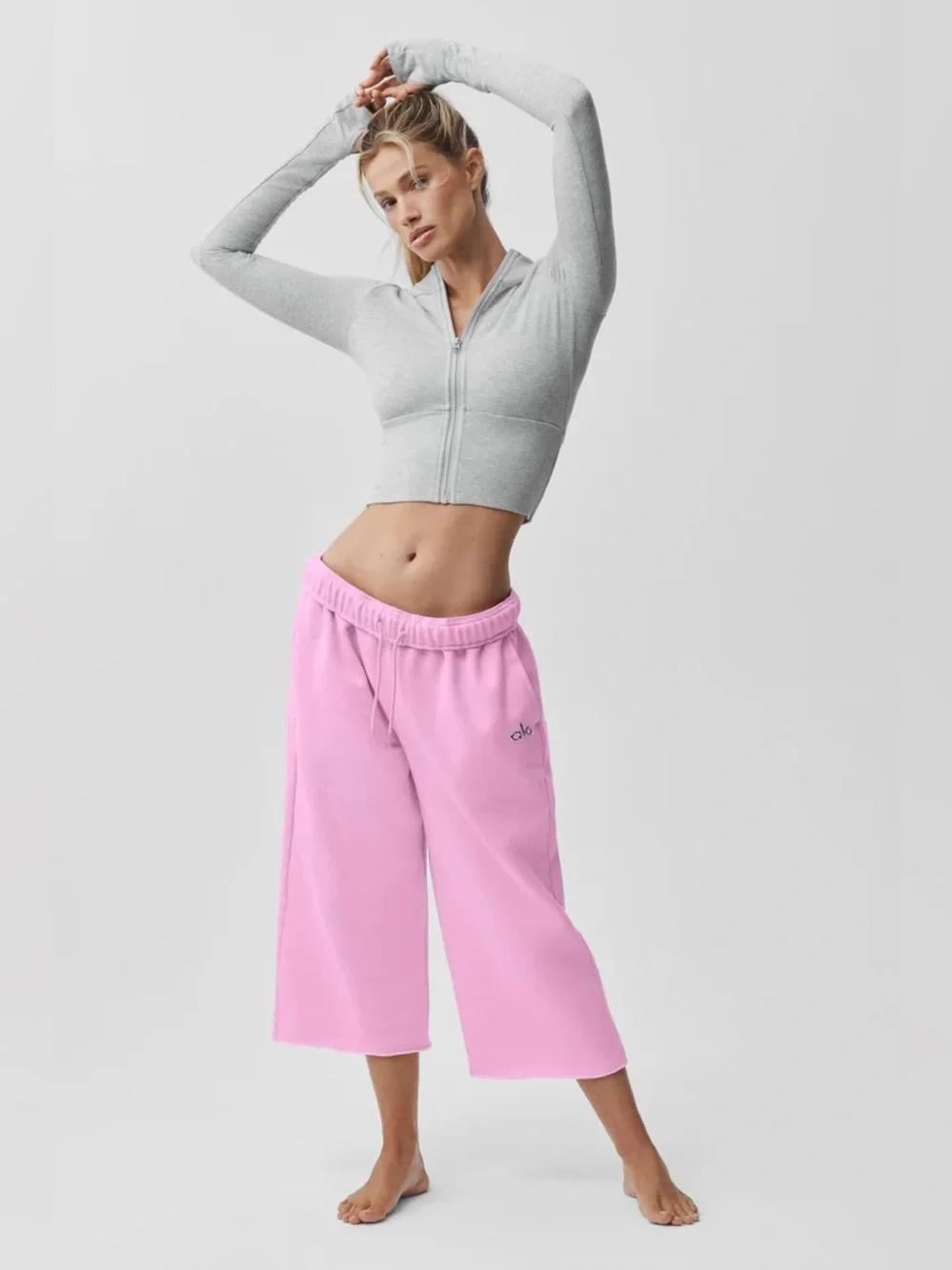 ALO YOGA | ✨NEW✨ Accolade Cutoff Sweatpant in Candy Heart Pink